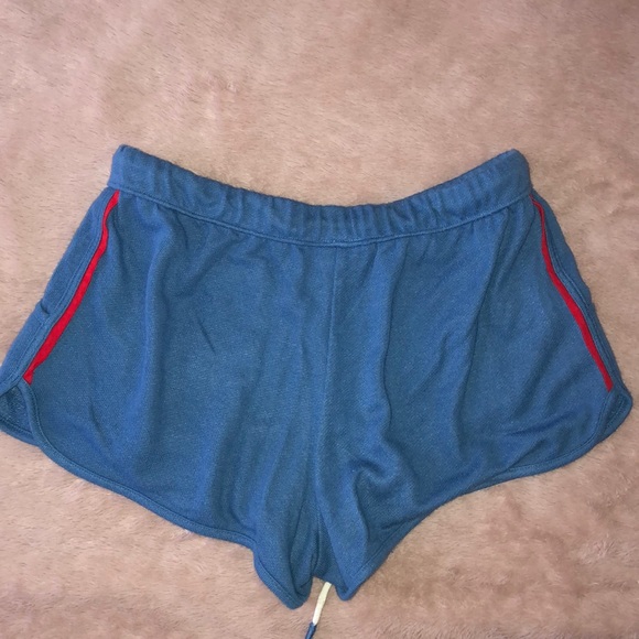 2 drawstring Shorts - Picture 4 of 7